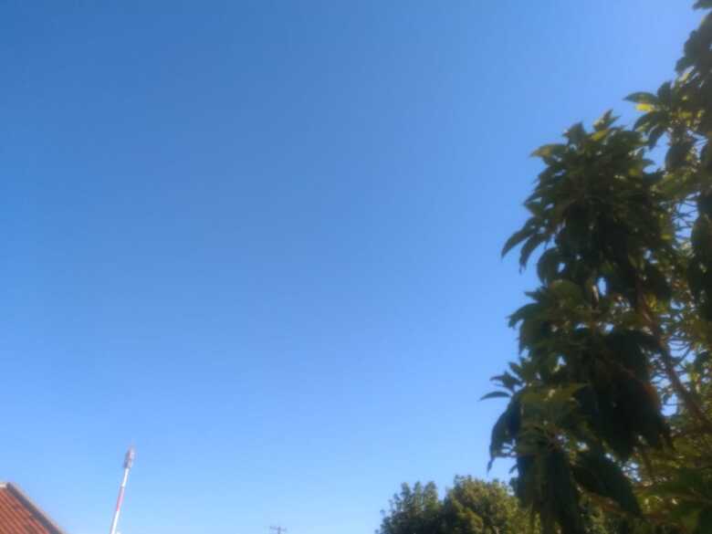 Temperaturas nos pr&oacute;ximos dias poder&aacute; ser um pouco mais alta