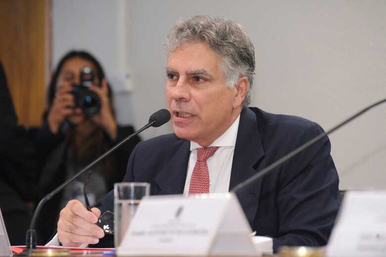 Carlos Ricardo Martins Ceglia, atualmente embaixador do Brasil na Mal&aacute;sia