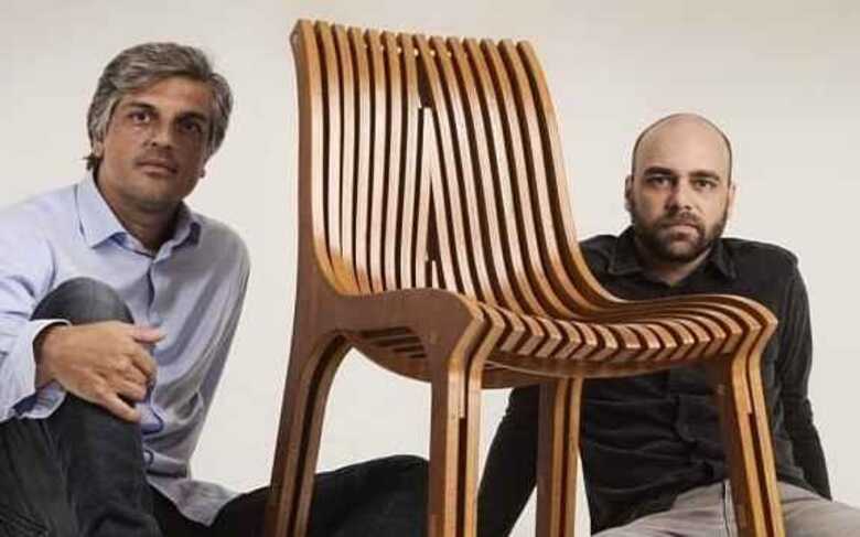 Dois dos maiores nomes criativos do design mobiliário, Leonardo Lattavo e Pedro Moog