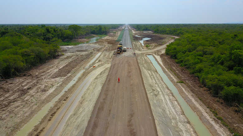 Trecho da rodovia Transchaco, obra vital para viabilizar a Rota Biocêanica Brasil-Chile