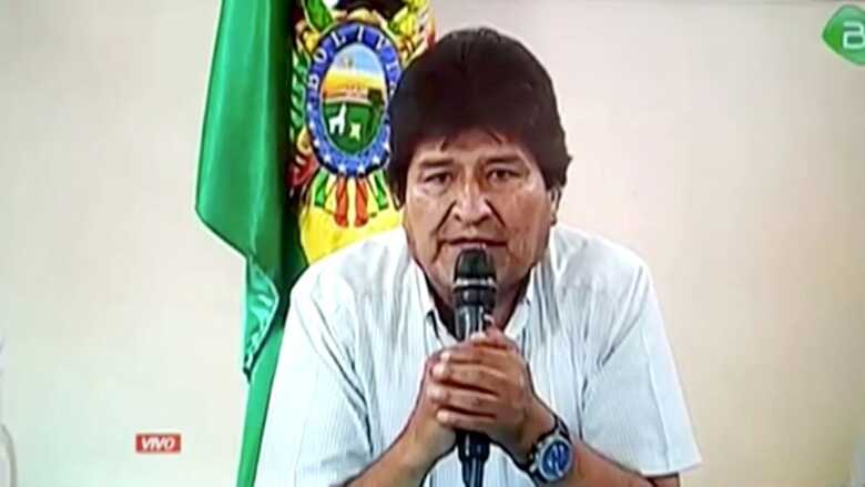 Reprodução da transmissão da renúncia de Evo Morales, em 10 de novembro de 2019
