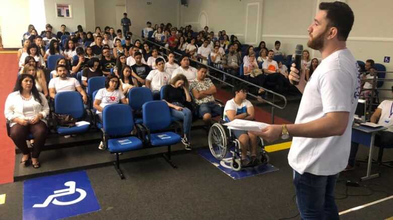 Serão cinco dias de palestras realizadas no período vespertino