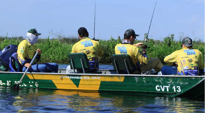 Pescadores esportivos em apoio ao "cota zero"