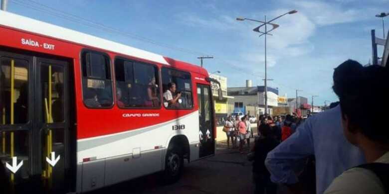 Multa contra a empresa responsável pelo transporte público pode chegar a R$ 22 mil