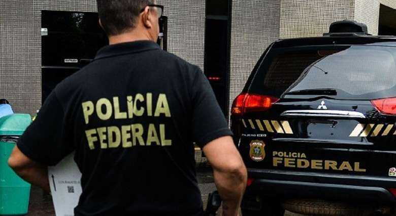 Mais de 150 policiais estão nas ruas atuando na operação