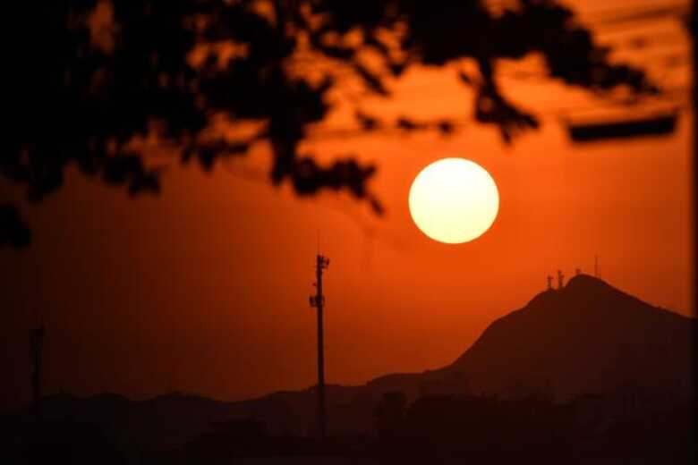 O come&ccedil;o do ver&atilde;o &eacute; marcado pelo evento astron&ocirc;mico denominado Solst&iacute;cio de Ver&atilde;o