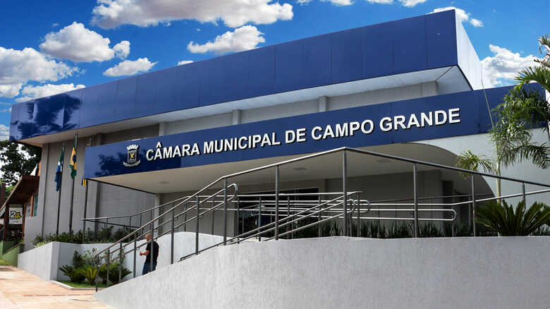 A solenidade está marcada para iniciar as 19h, no plenário da Casa de Leis