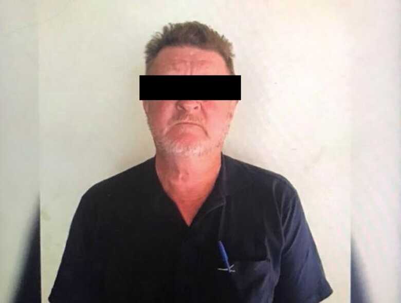 O acusado invadiu uma resid&ecirc;ncia e efetuou disparos de arma de fogo contra sua ex-esposa e sua ex-cunhada