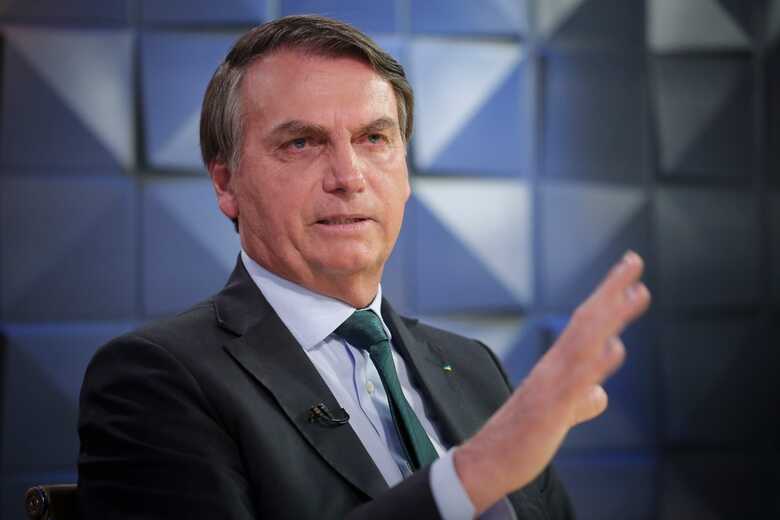 Presidente Jair Bolsonaro durante entrevista