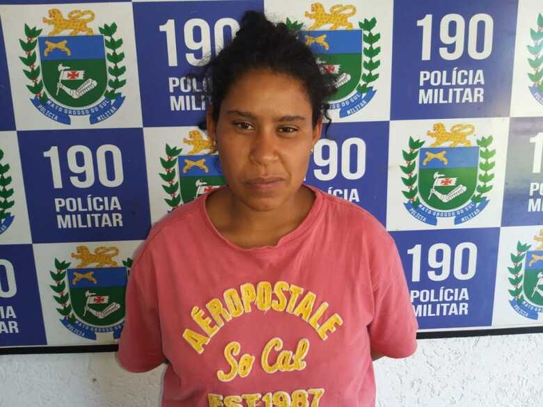 Larissa Raquel Silva, autora do furto