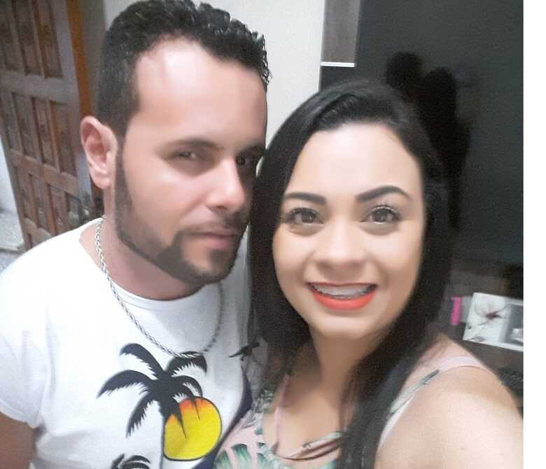 Bruno Simões dos Santos e Viviane Santos de Freitas