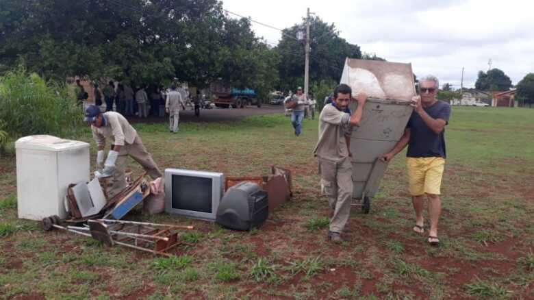 Ação é realizada na região do bairro Caiçara