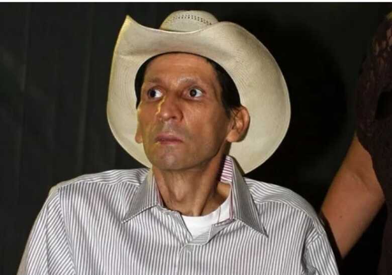 Waldemar Ruy dos Santos, conhecido como Asa Branca