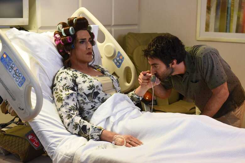 Filme conta a hist&oacute;ria da m&atilde;e do comediante Paulo Gustavo