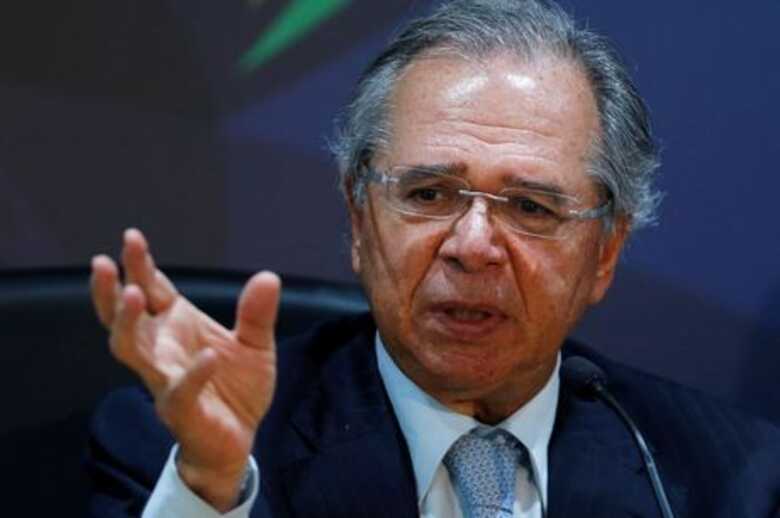 A avaliação é que, se o governo não fizer o ajuste no mínimo para recompor a inflação passada, o próprio Congresso fará na volta dos trabalhos do Legislativo