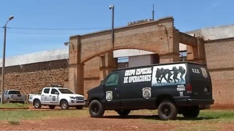 Operação das forças policiais na Penitenciária Regional de Pedro Juan Caballero