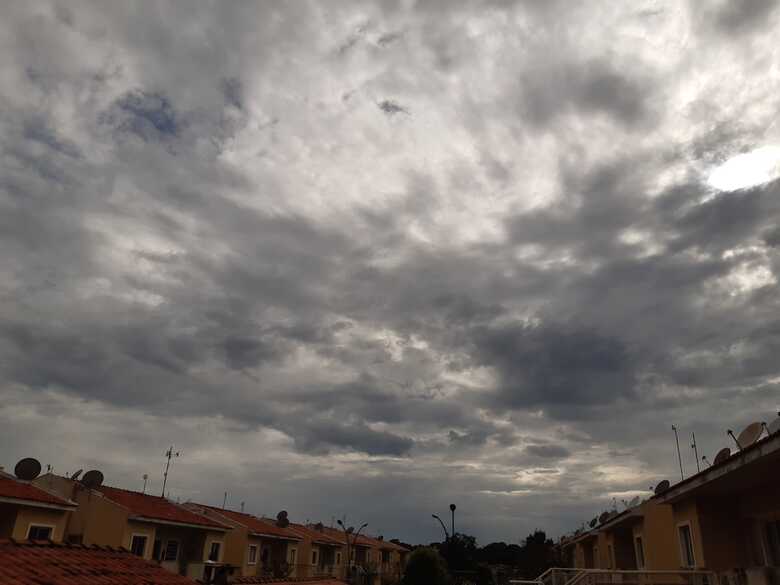 Temperatura m&aacute;xima pode chegar a 30&deg;C em Campo Grande