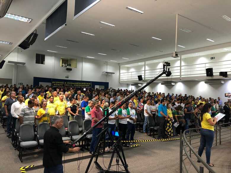 Pol&iacute;ticos e apoiadores estiveram presentes no primeiro evento do Alian&ccedil;a no Estado