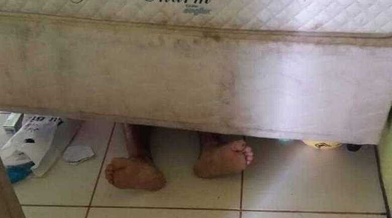 Paulo invadiu uma casa no bairro Universitário e se escondeu embaixo da cama