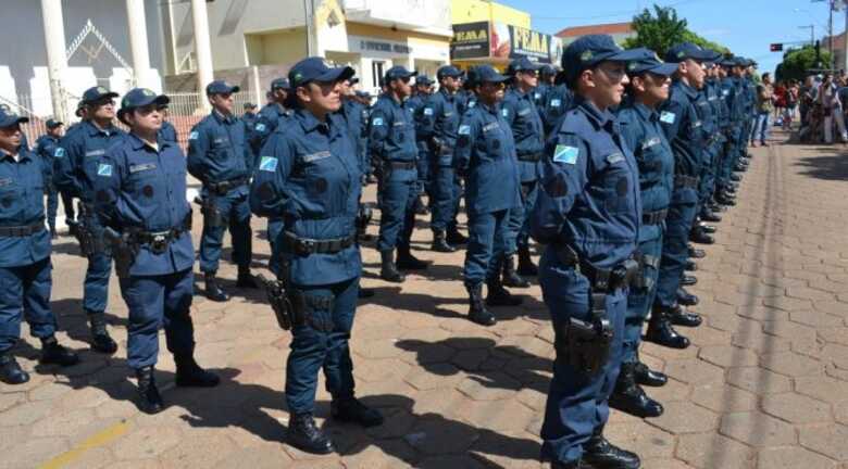 Ao todo são mais de 600 oficiais e praças que dependem do certame para ingressar na carreira militar