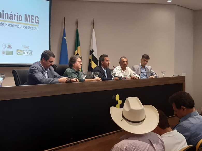 Eduardo Riedel, Pedro Caravina, Marquinhos Trad, Esa&uacute; Mendes e Kleber Edson Wan-Dall