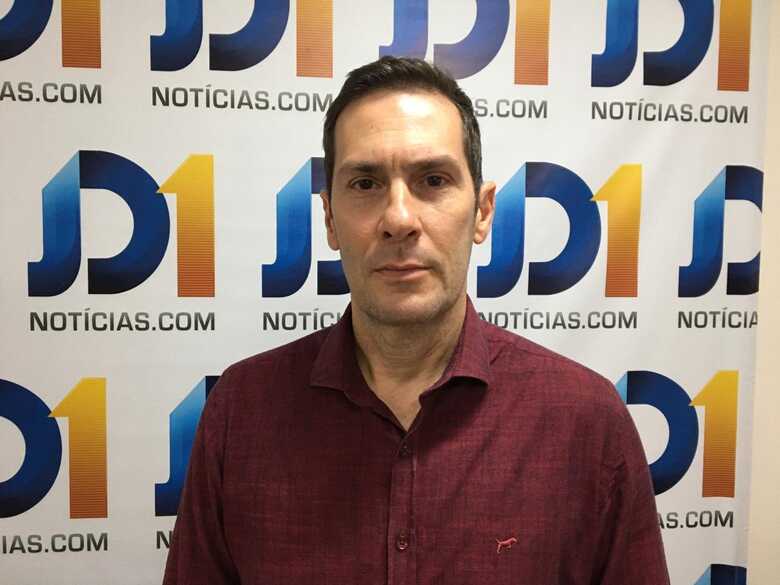 O diretor-presidente da Agência Municipal de Trânsito, Janine de Lima Bruno