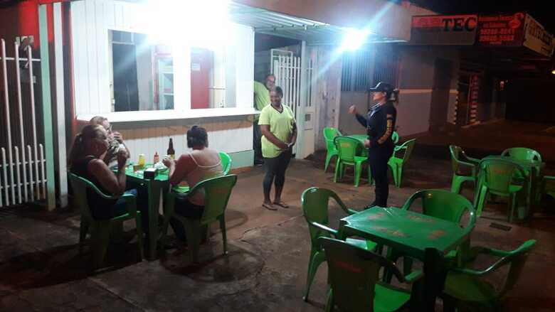 Foram empenhados 100 Guardas Civis Metropolitanos em 28 Viaturas sendo 12 Veículos e 16 motocicletas