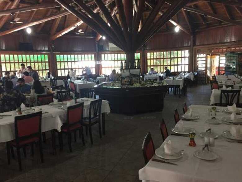 Churrascaria Bezerro de Ouro