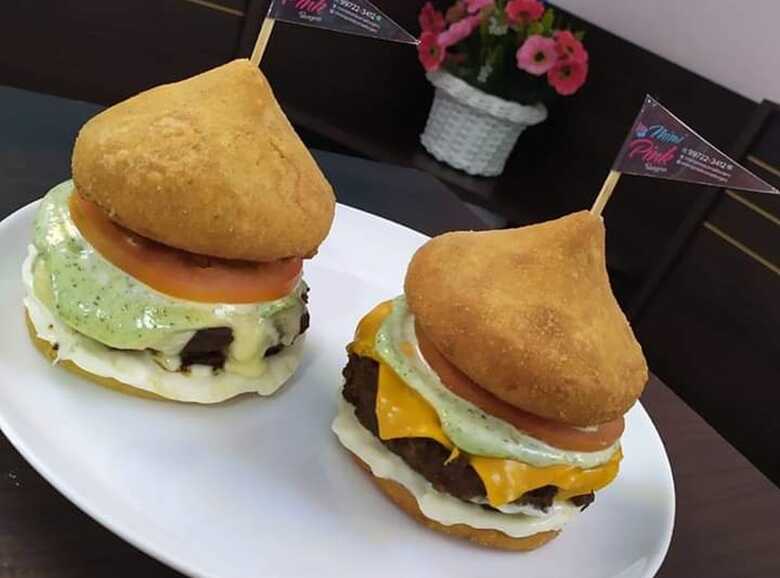 A novidade foi batizada de 'D&oacute;lar Burger' e desafia o paladar de quem ama um dos salgados mais famosos do Brasil