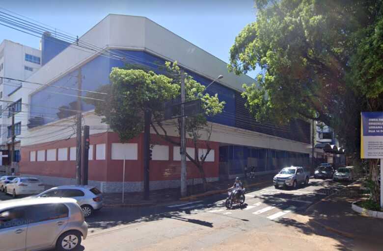 Esquinas entre a Rua 14 de Julho e Avenida Mato Grosso