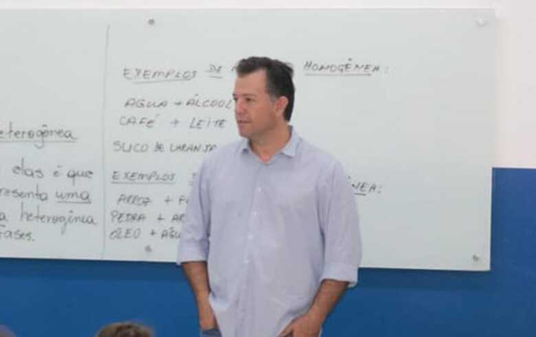 O prefeito de Jardim, Guilherme Monteiro (PSDB), enviou projeto &agrave; C&acirc;mara pedindo reajuste de 13% em seu sal&aacute;rio