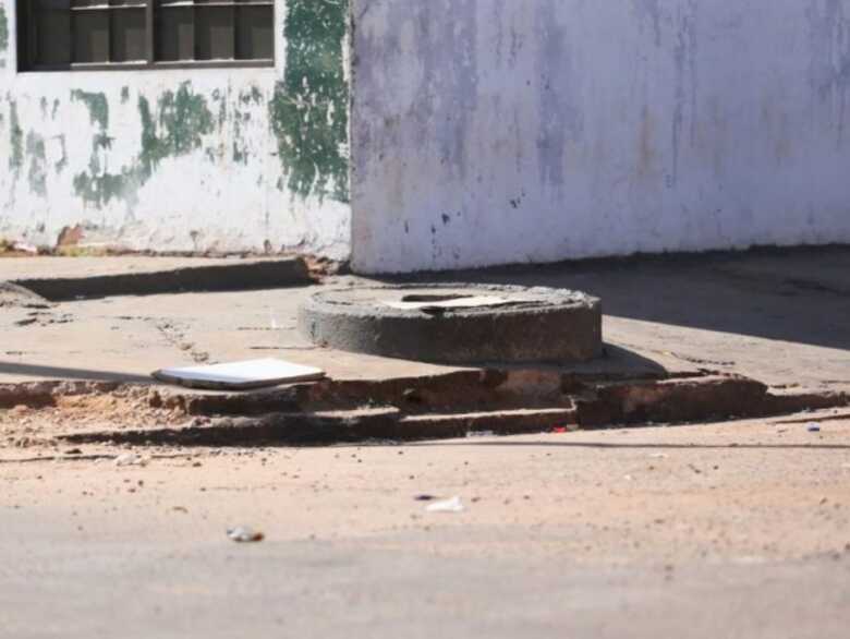 O proj&eacute;til transfixou e foi parar em um dos bra&ccedil;os da v&iacute;tima