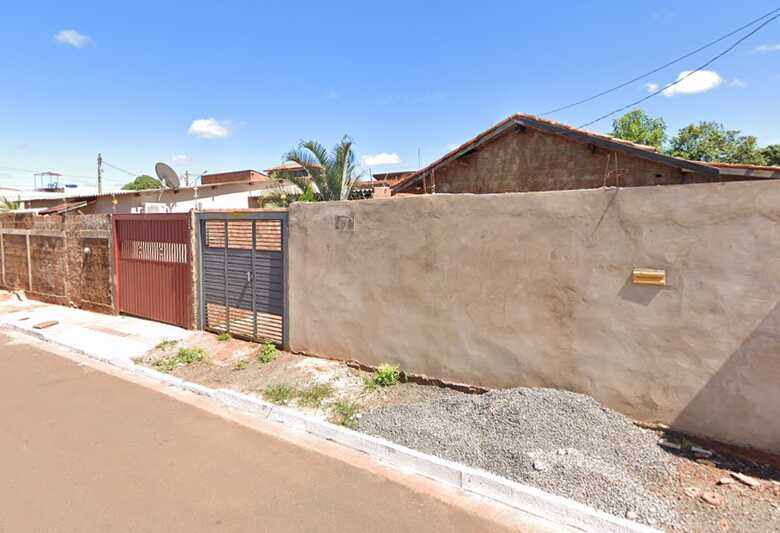 Resid&ecirc;ncia onde o crime aconteceu