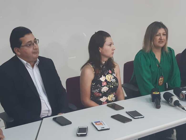 Val&eacute;rio Azambuja, secret&aacute;rio Municipal de Seguran&ccedil;a, delegada Fernanda F&eacute;lix, e delegada Sueyli Ara&uacute;jo