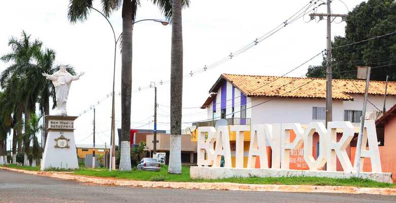 Entrada da cidade de Bataypor&atilde;