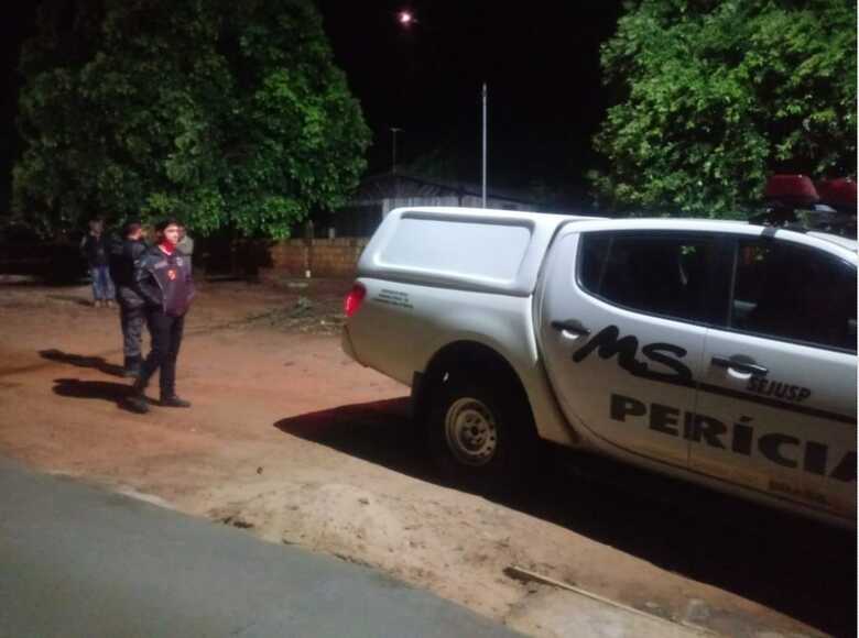 Ap&oacute;s bebedeira homem mata pai de 68 anos