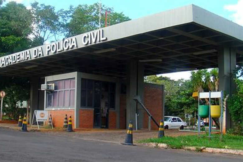 Segundo o grupo, 260 alunos foram afetados com a suspensão do curso