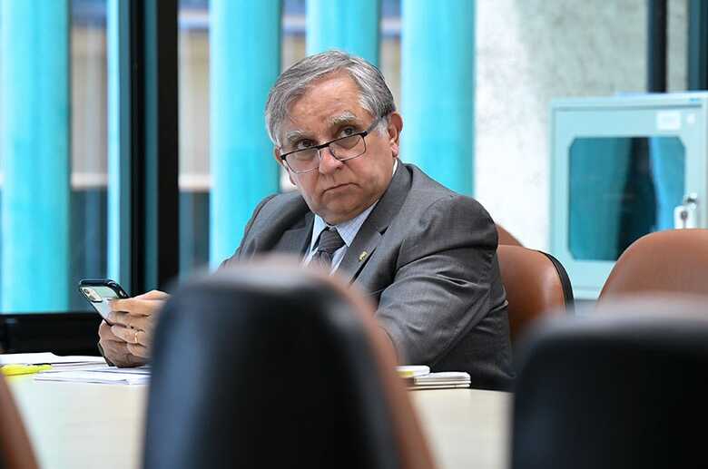 Senador Izalci Lucas, autor do projeto para suspender as provas do Enem