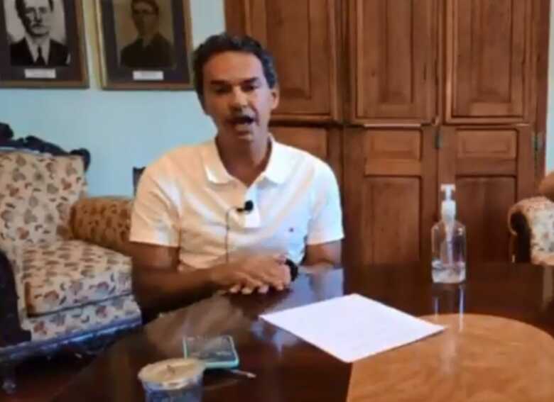 O anuncio foi feito por uma transmiss&atilde;o ao vivo pelo Facebook