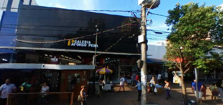 A loja fica situada dentro da da Galeria Afonso Pena