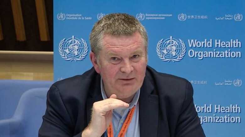 Michael Ryan comentou sa&iacute;da de Mandetta durante entrevista coletiva &agrave; imprensa na Su&iacute;&ccedil;a