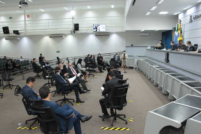 Cada vereador pode repassar R$ 90 mil para instituições ligadas à área da saúde e outros R$ 90 mil para assistência social