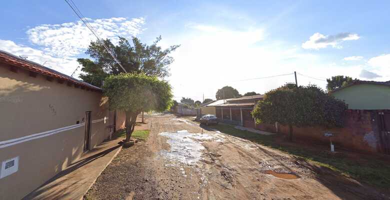 Rua onde o autor foi encontrado vendendo cocaína