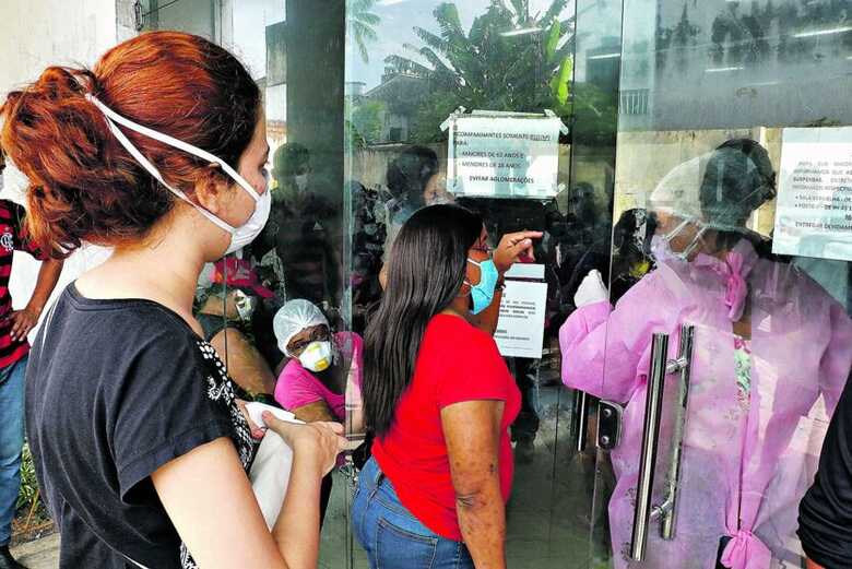 Desde a semana passada h&aacute; not&iacute;cias de pessoas n&atilde;o conseguindo atendimento em unidades de sa&uacute;de e hospitais, segundo MPF