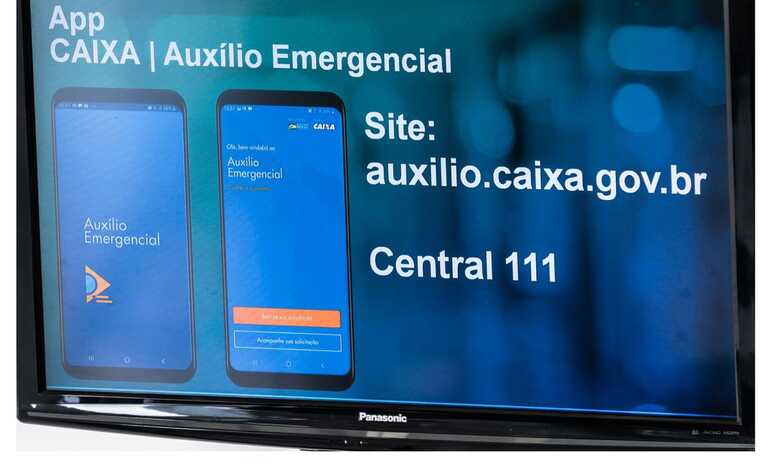 Para tirar dúvidas sobre o auxílio emergencial a Caixa disponibiliza o site as centrais de atendimento da Caixa, no 111, e do Ministério da Cidadania, no 121
