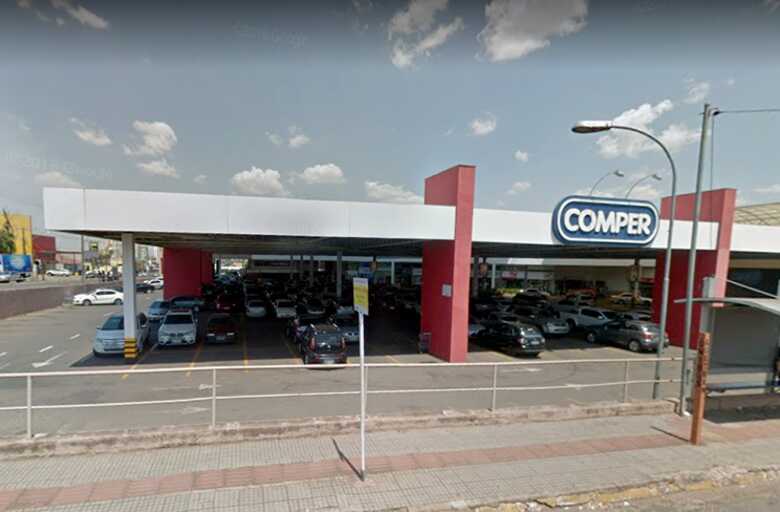 No cupom fiscal, foi identificado o n&atilde;o pagamento de R$ 817,33 em produtos