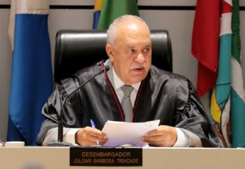Desembargador Julizar Barbosa Trindade da  2ª Câmara Cível do Tribunal de Justiça do Mato Grosso do Sul