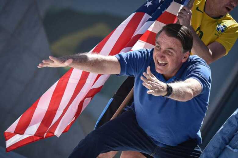 Presidente disse que o churrasco pode ter um jogo de futebol