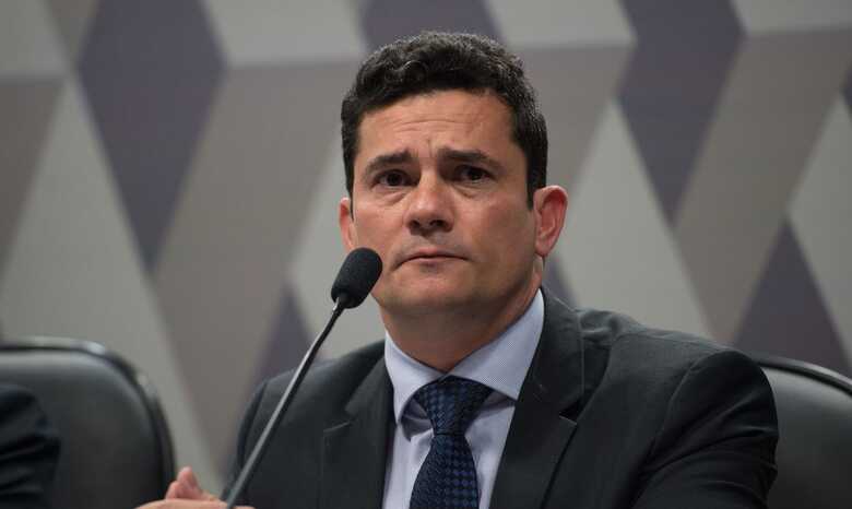 De acordo com o ex-ministro, o presidente teria dito: “Moro, você tem 27 Superintendências, eu quero apenas uma, a do Rio de Janeiro”
