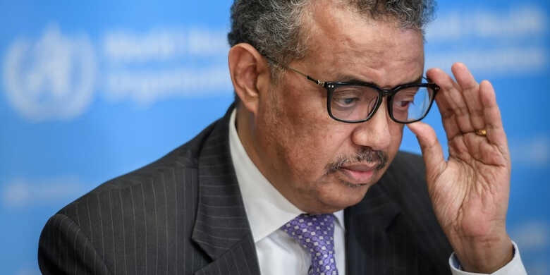 O diretor-geral da OMS, Tedros Adhanom Ghebreyesus, em coletiva nesta segunda-feira (9)